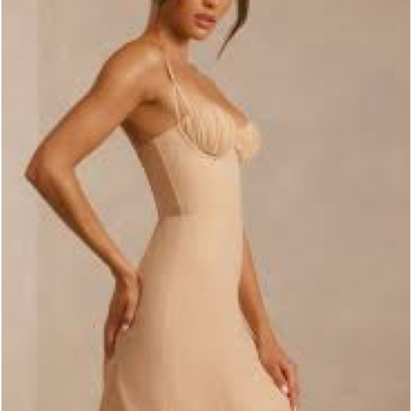 OH POLLY Elwira Dress NWT
Georgette A-Line Corset Mini Dress - Picture 3 of 8